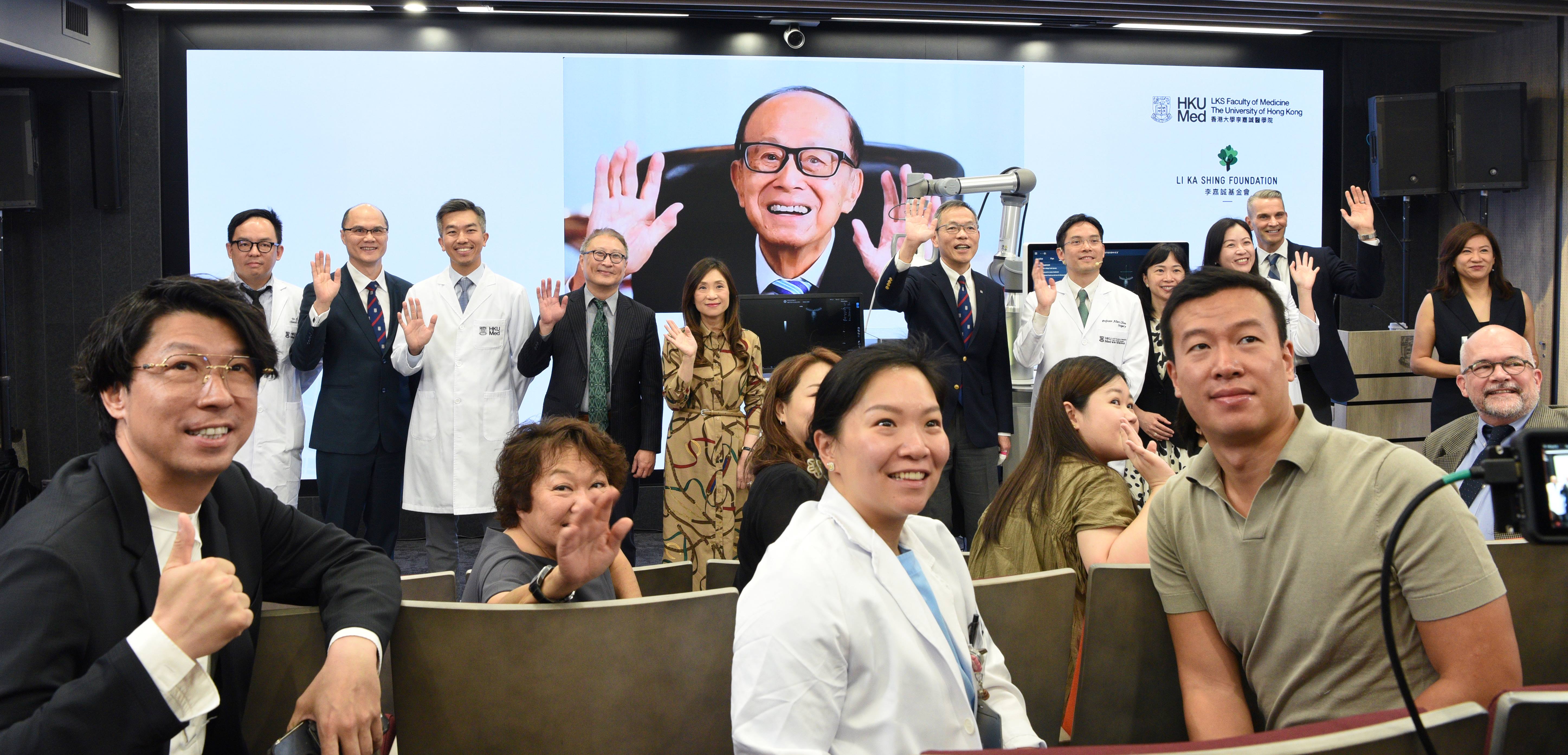 Donation of Asia's first world-class medical device to the HKU Li Ka